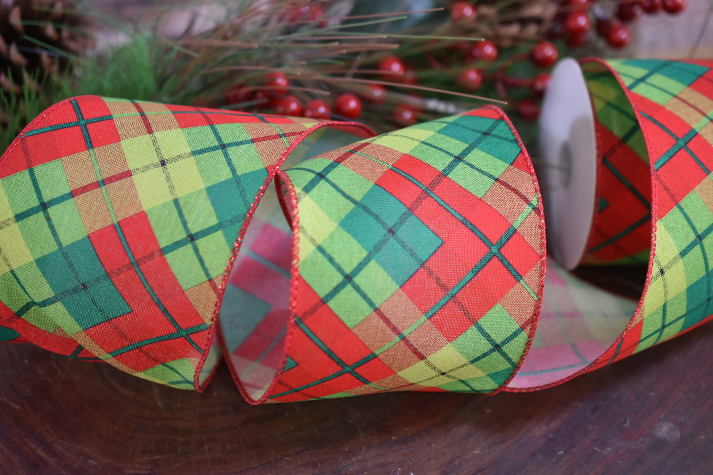 Traditional Christmas Plaid Ribbon (4 inch) - C29