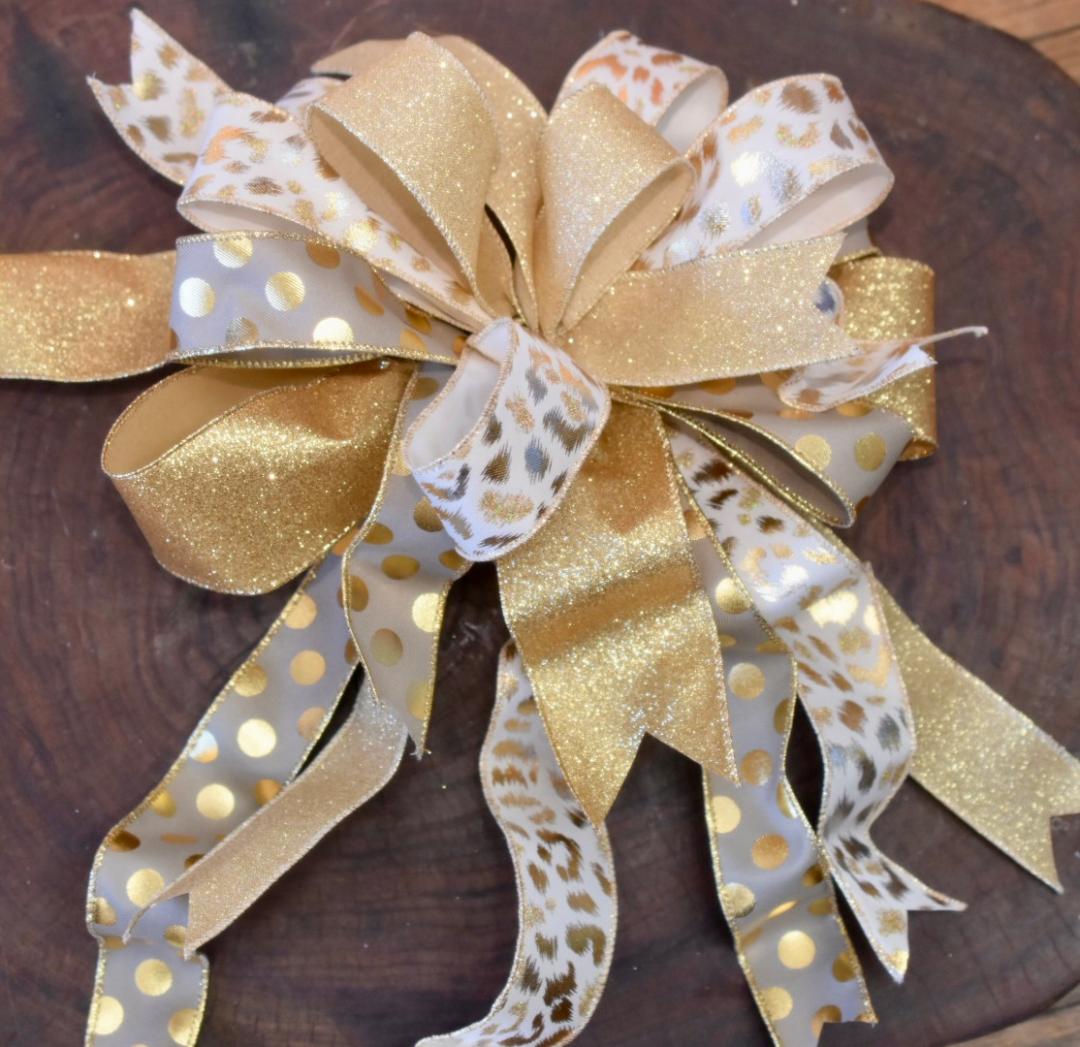 Ivory Leopard Bow with Tails - 12"