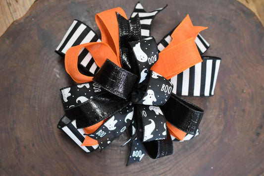 Trick or Treat Twist Bow with Tails - 12"